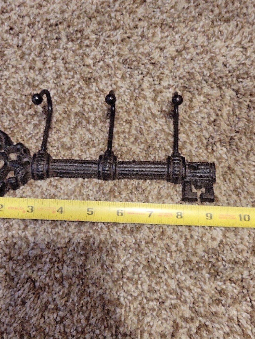Rustic Iron Key Wall Hook Rack in Black - Picture 2 of 2
